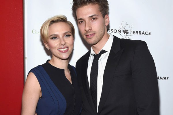 Scarlett Johansson and Hunter