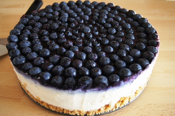 A perfect blue berry cake