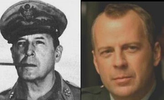 19. Bruce Willis and General Douglas MacArthur