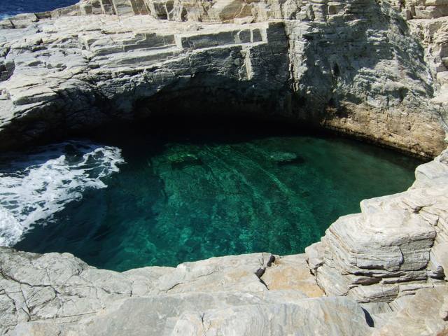 3. Giola Natural Pool, Italy