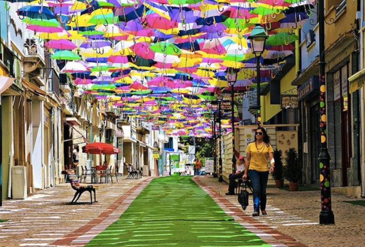 The floating umbrella festival