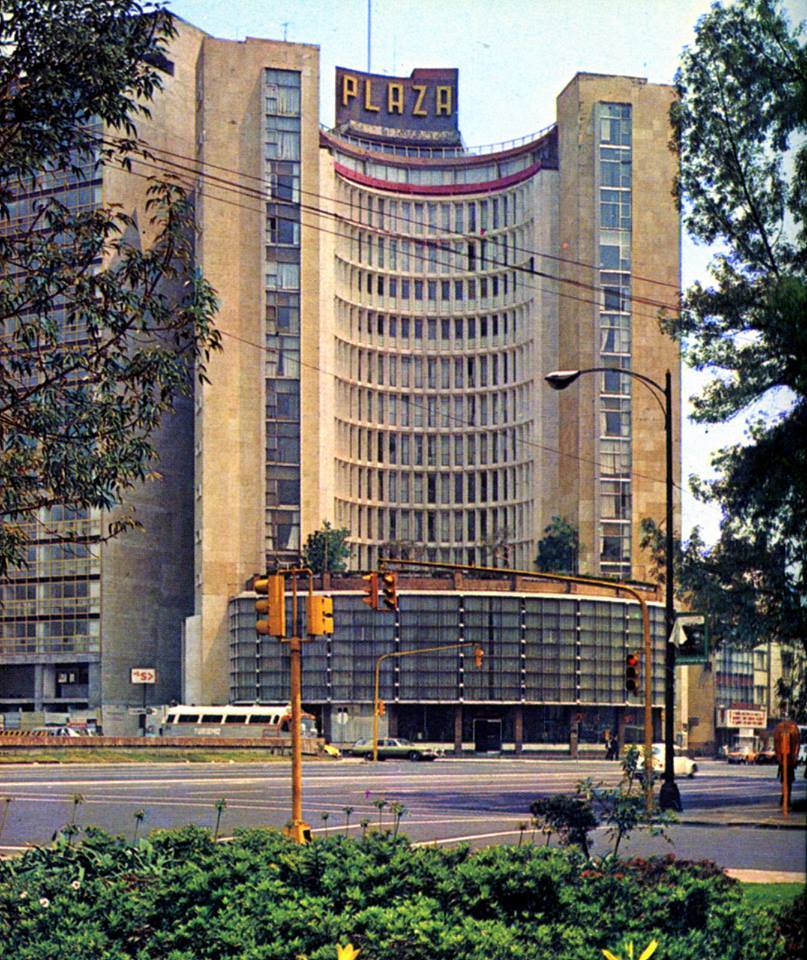 Hotel Plaza - 1970