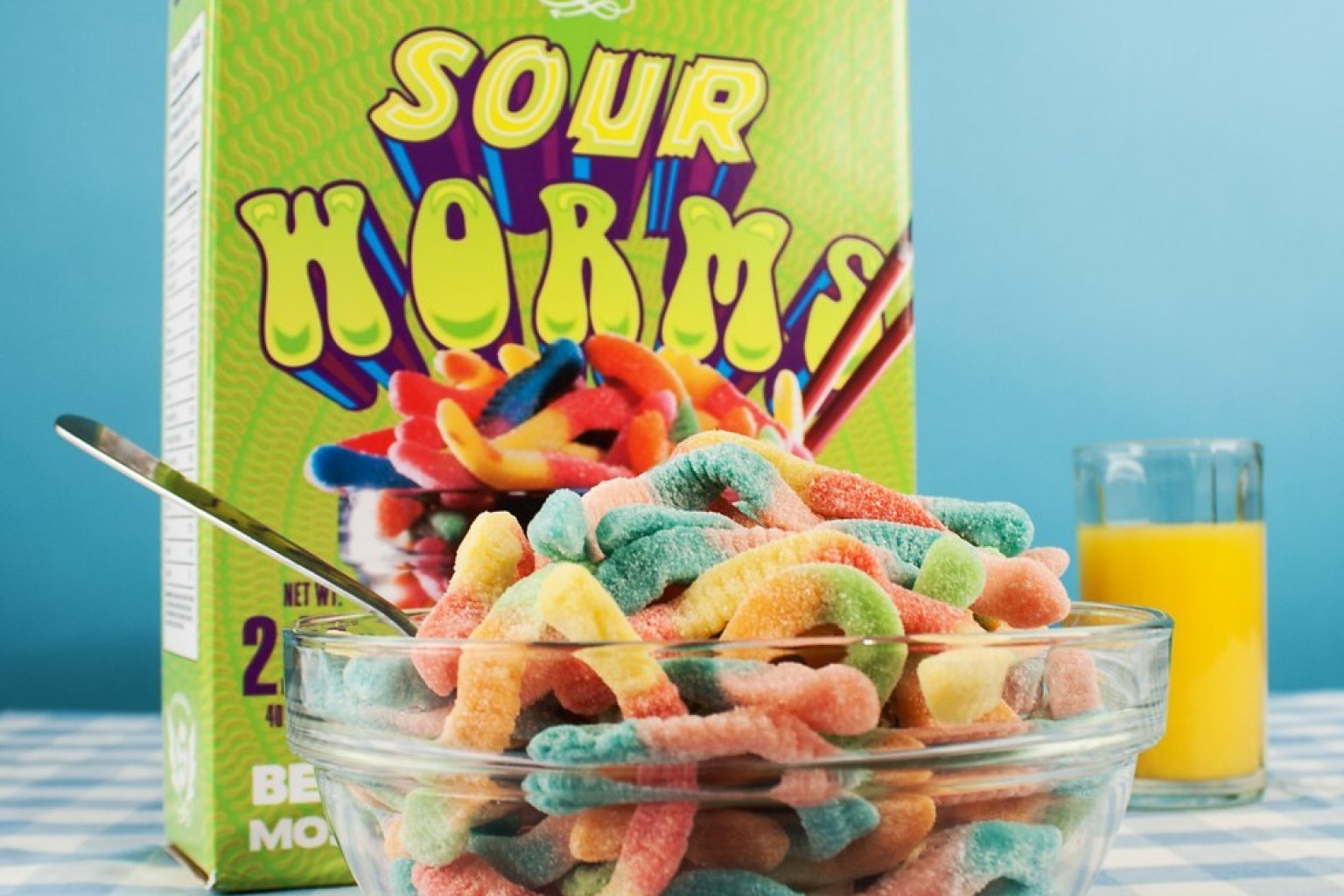 Omg sour Worms!!