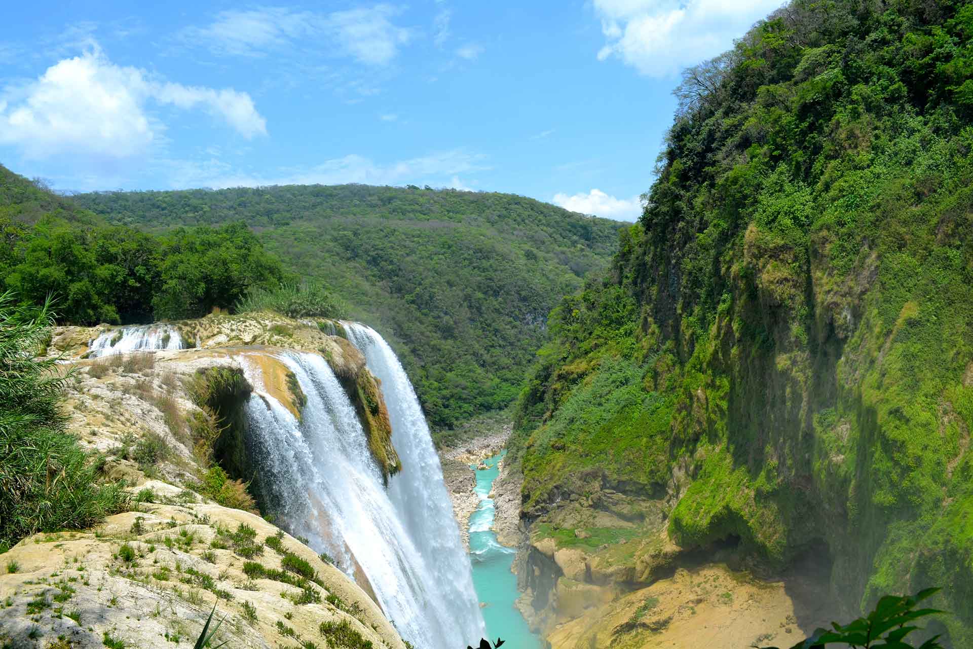 Tamul Waterfall, Tamasopo, San Luis Potosi, Mexico