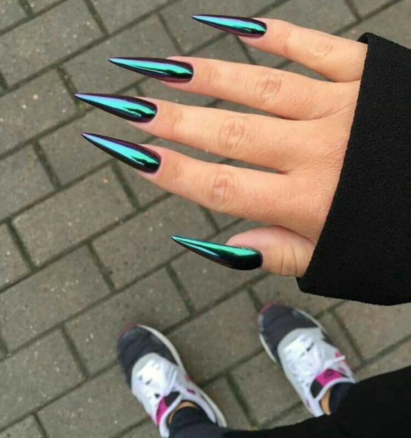 Pointy nails