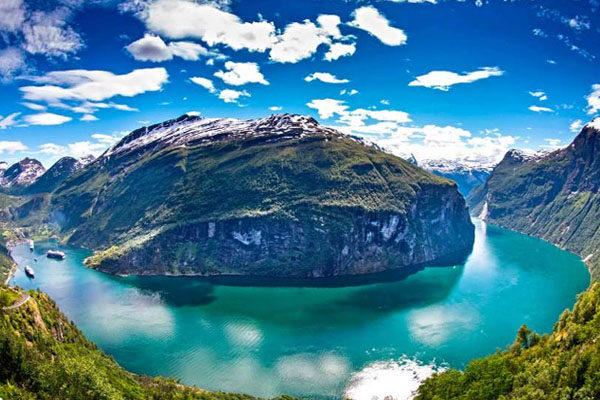 Cruise through the Fjords - Norway
